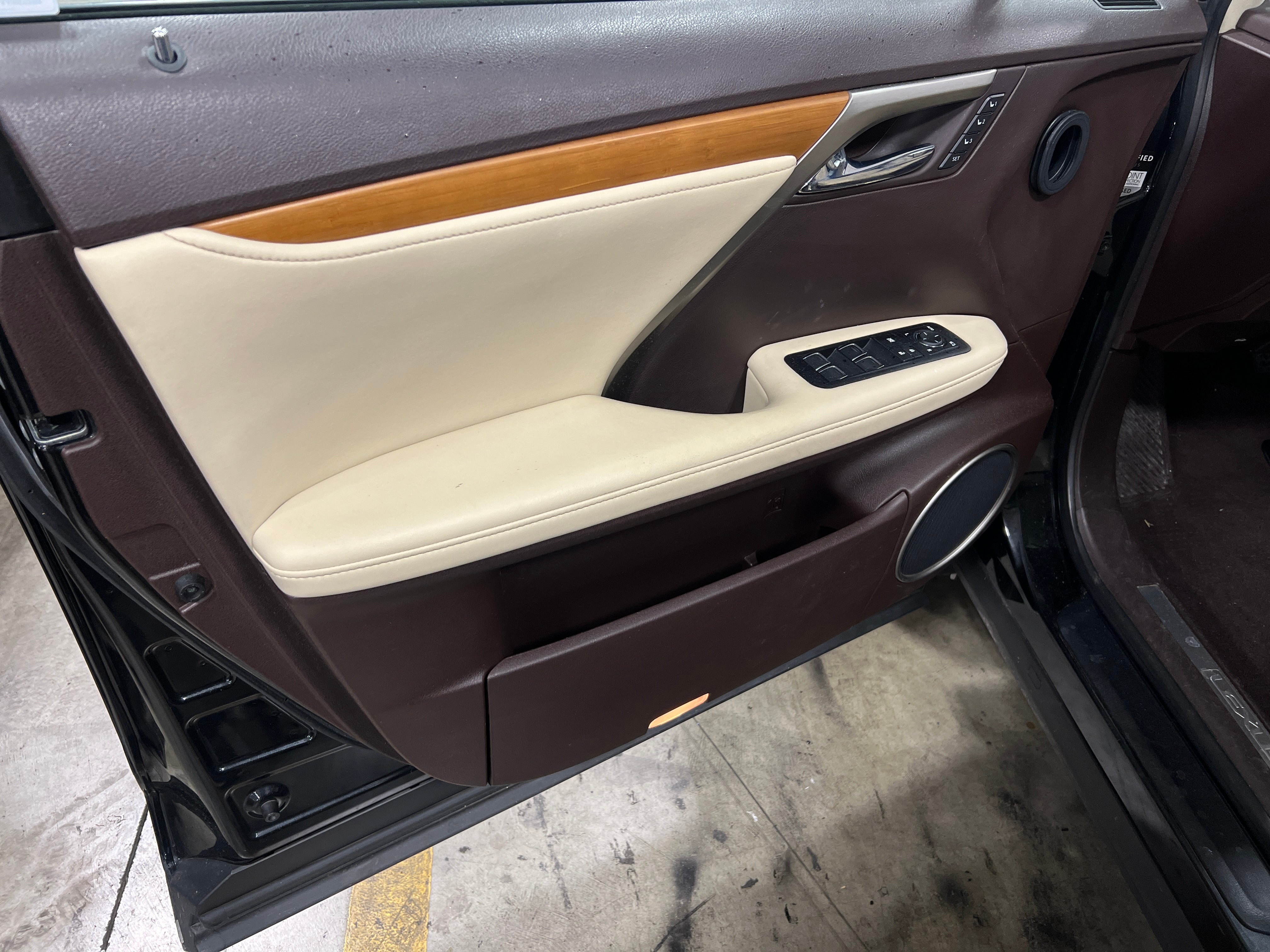 lexus rx hybrid 2020 2T2HGMDA9LC046117 image lexus rx hybrid 2020 2T2HGMDA9LC046117 image